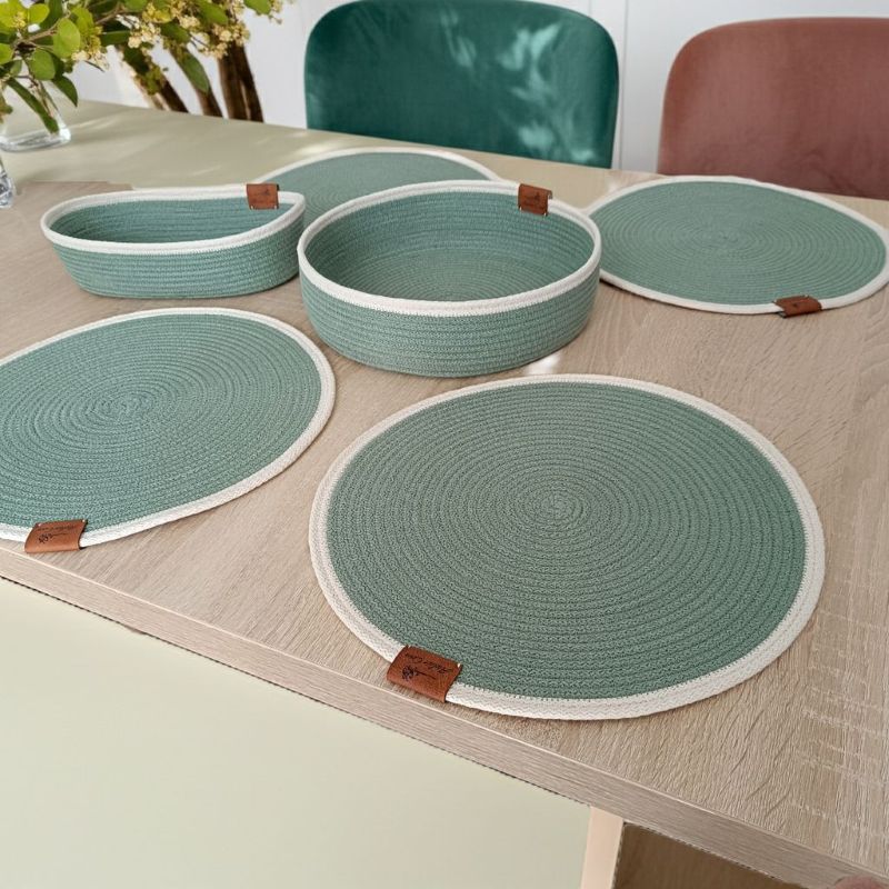 Sada na stůl 6 ks - divoká máta se smetanovou