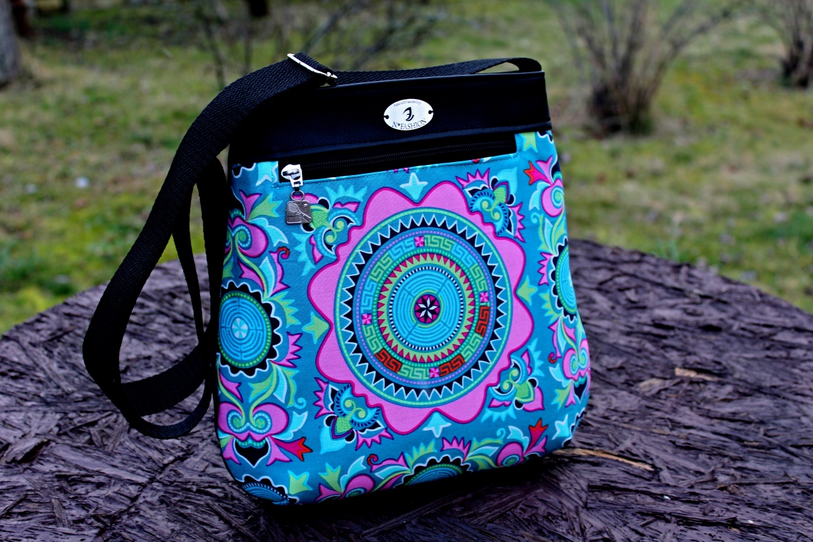 Vendulka - Amy. Taška na vše potřebné.