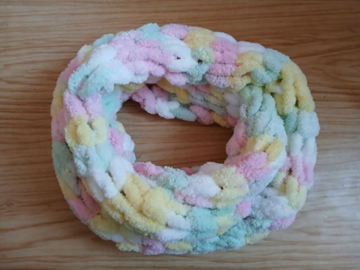 Měkký pletený nákrčník puffy - bílá-růžová-mentolová-žlutá SLEVA