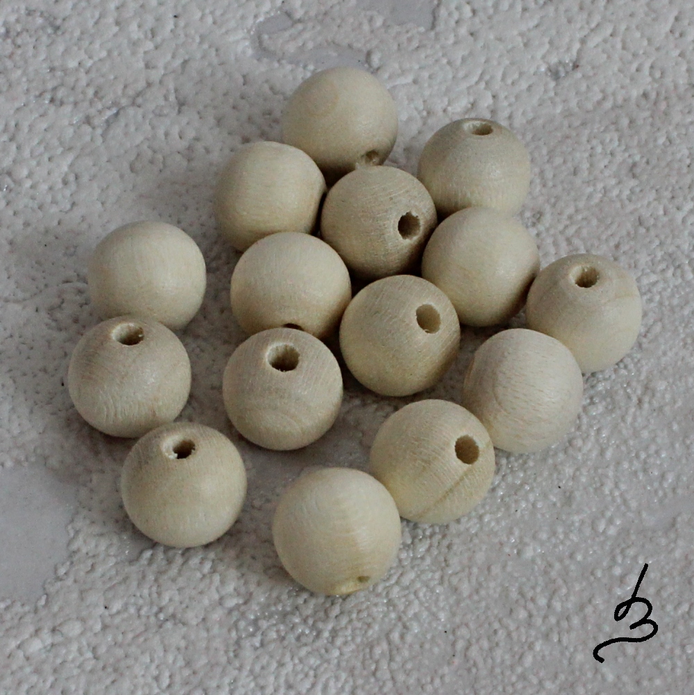 Dřevěné krémové pr. 10 mm - bal. 15 ks