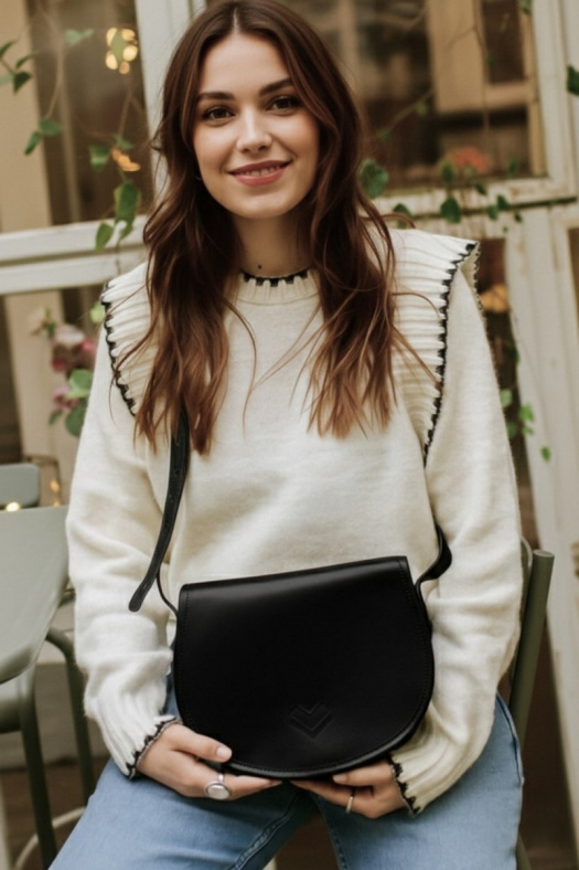 Kožená kabelka midi M C1 - černá 