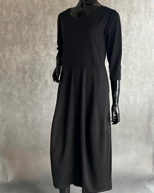 Dlouhé elegantní šaty - barva černá, velikost 44