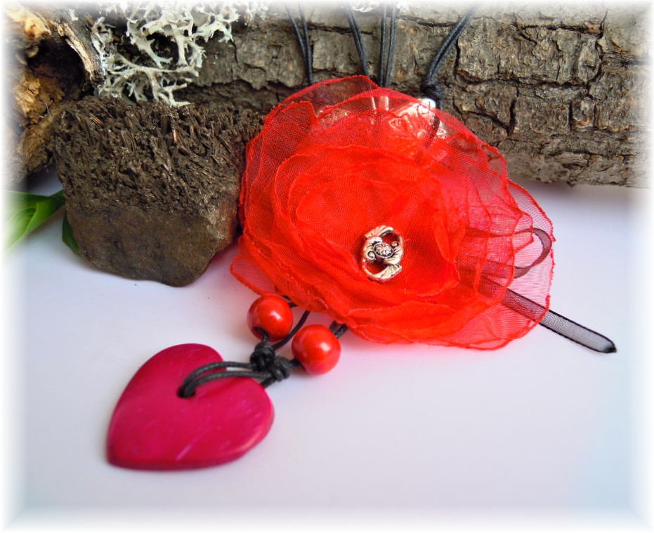 Náhrdelník Rozetka