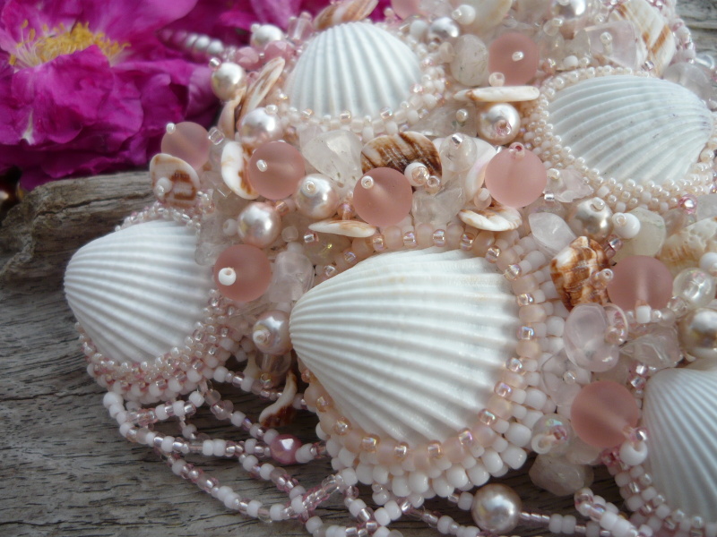 Náhrdelník Růžová mořská pěna