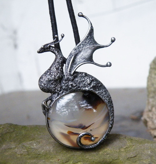 Wenran...z tajemného světa...(dendritický achát)