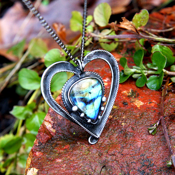 Daniela - Labradorit + Náušnice ZDARMA...