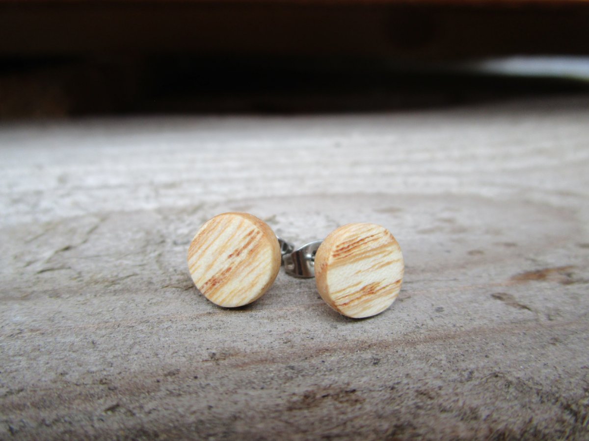 náušničky - jasan