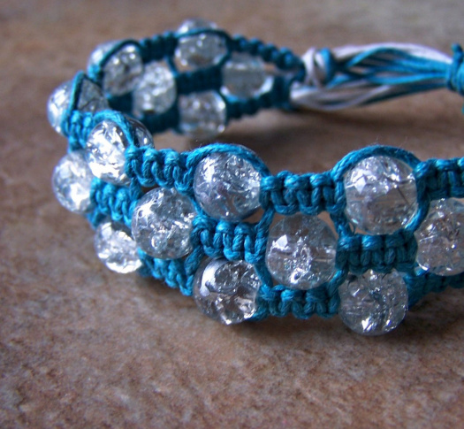 Dvojitý náramek typu shamballa