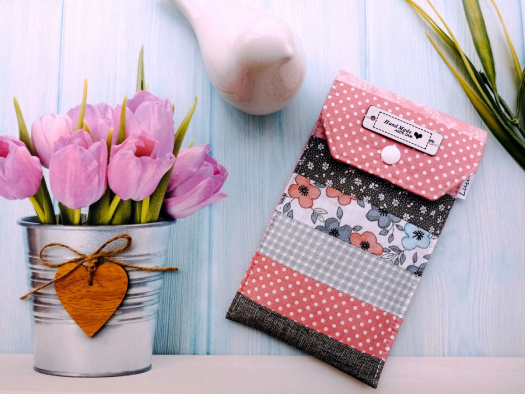 Patchworkové pouzdro na mobil - Rose