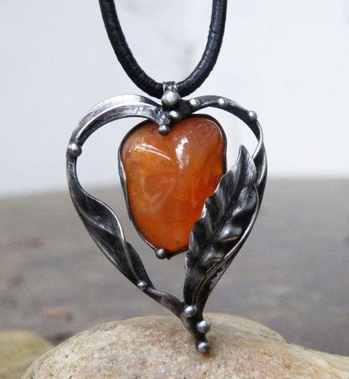 Srdce pozdimu...(karneol)