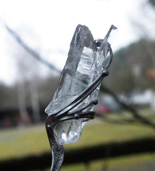 Ledový...(křišťál surový) + náušnice