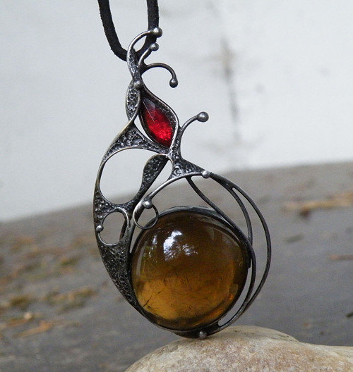 Mystery...(záhněda extra, sklo)