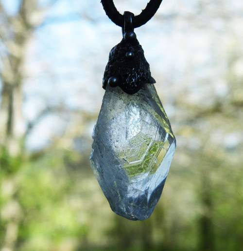 Ledový krystal...(Křišťál)