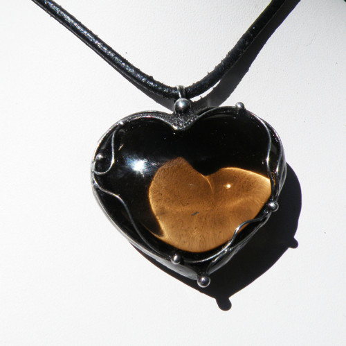 Temné srdce...(záhněda extra)