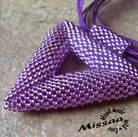 Přívěsek "Geometry in purple"