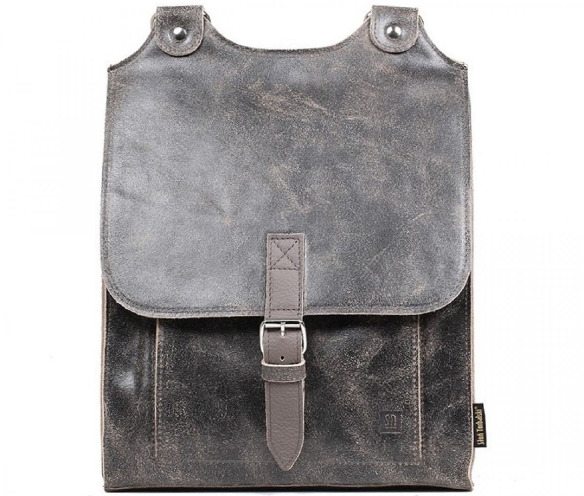Kožený batoh šedý 