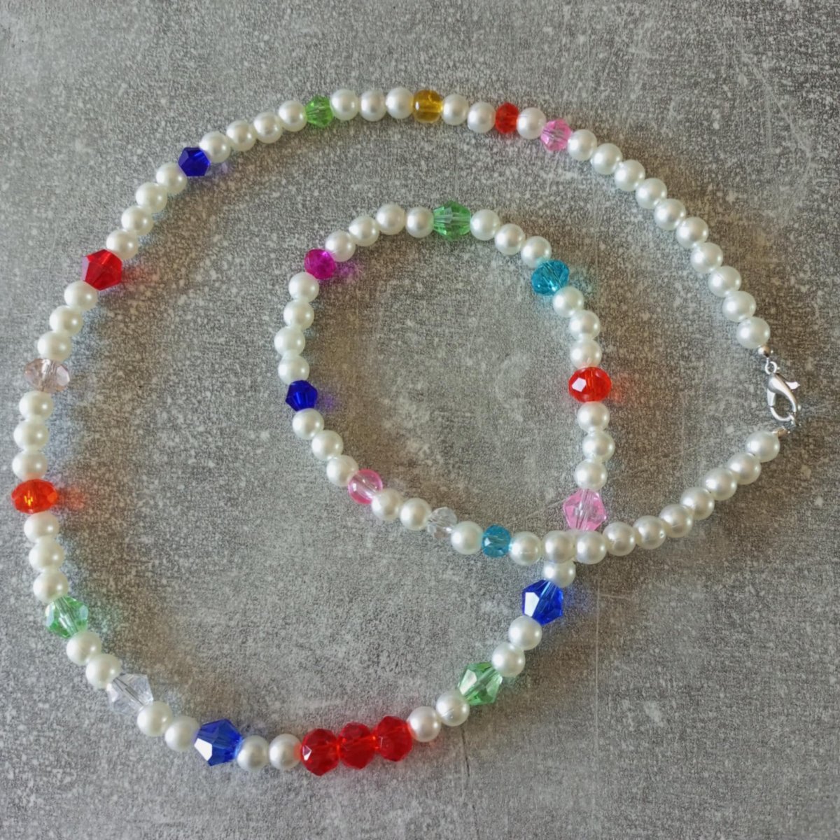 Náhrdelník perly a diamanty