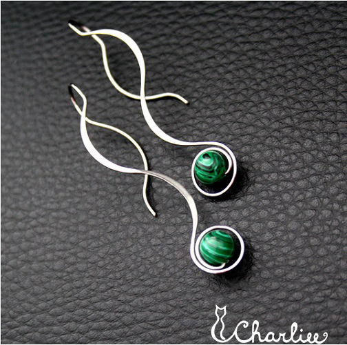 PROVLÉKACÍ SPIRÁLY - malachit - tepané- hypoalergenní chirurgická ocel