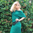 Zelené asymetrické šaty