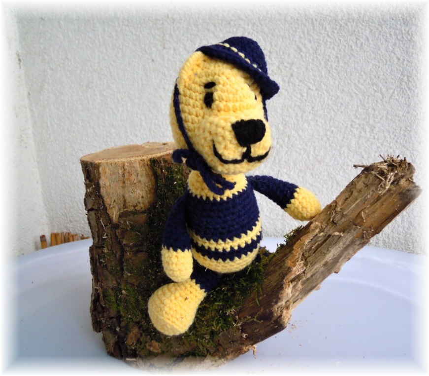 Medvídek Fešáček s kloboučkem