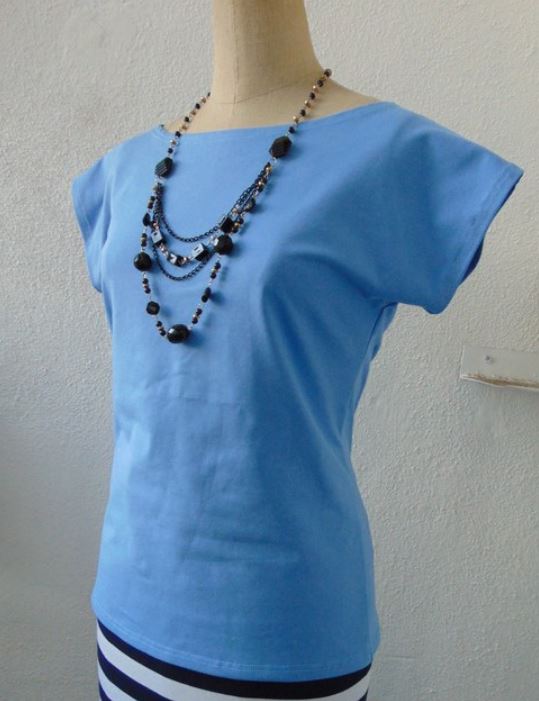 Tričko - azurově modrá (bavlna)