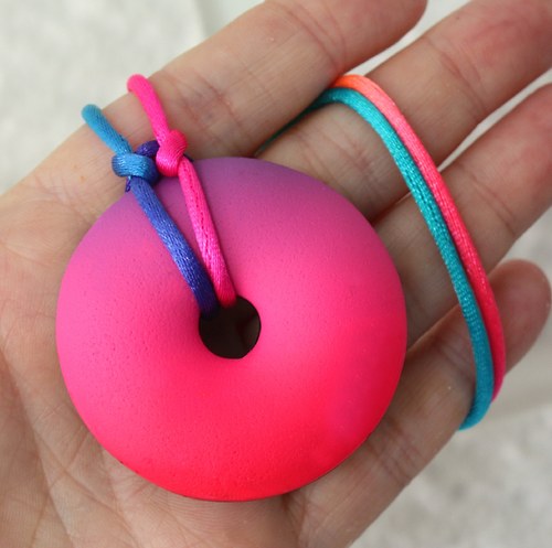  neonový náhrdelník