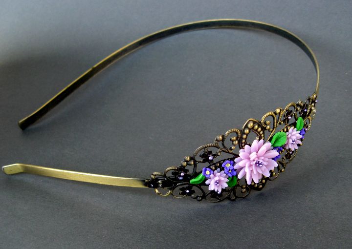 Filigránová čelenka