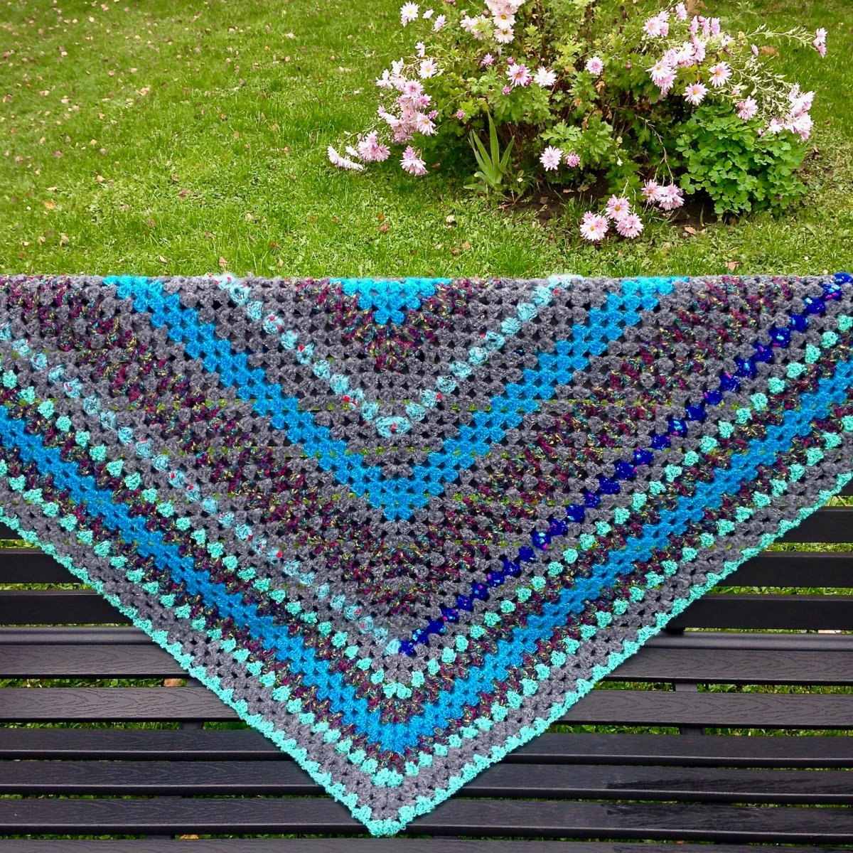 Zachumlat se tyrkysově