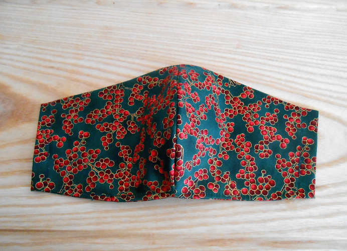 Rouška zelená s červenými bobulkami (162/20)