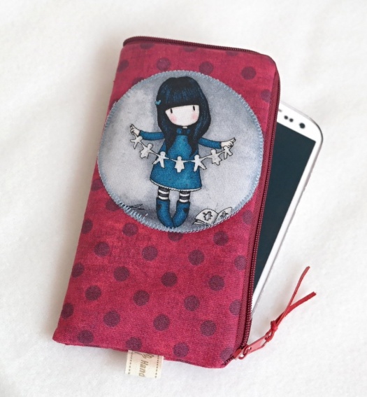 VÍNOVÝ PUNTÍK S PANENKOU GORJUSS  - obal na mobil s kapsičkou