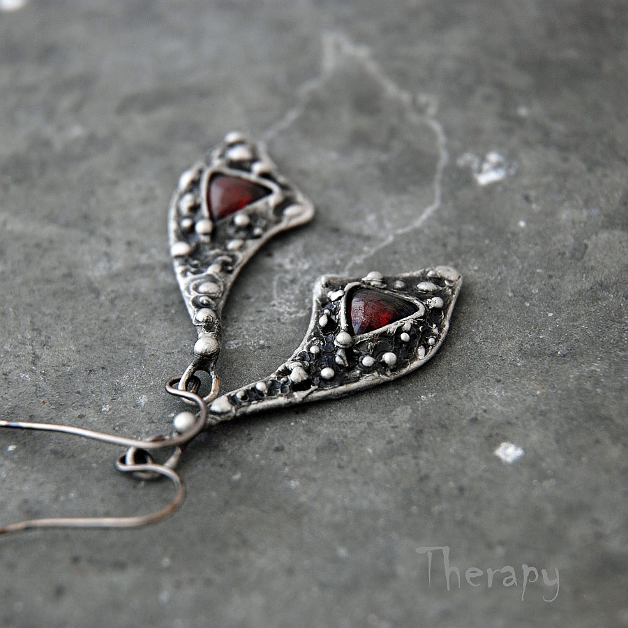 Náušnice s granáty