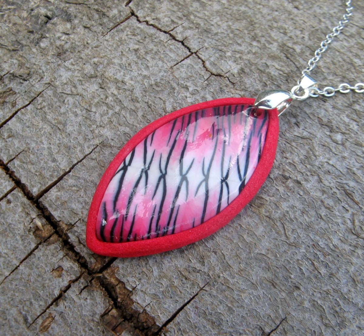 Almond Tiger: in pink