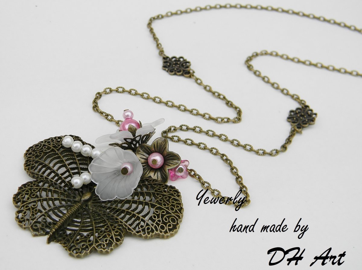 Vintage náhrdelník Motýl 