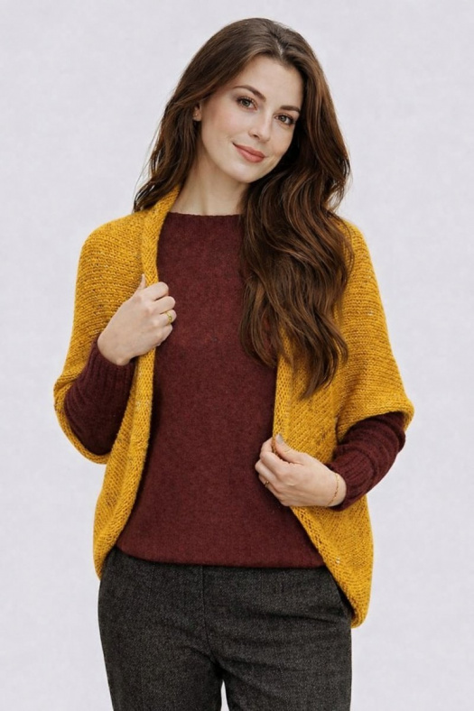 Pletená vesta - barva hořčicová s lurexem