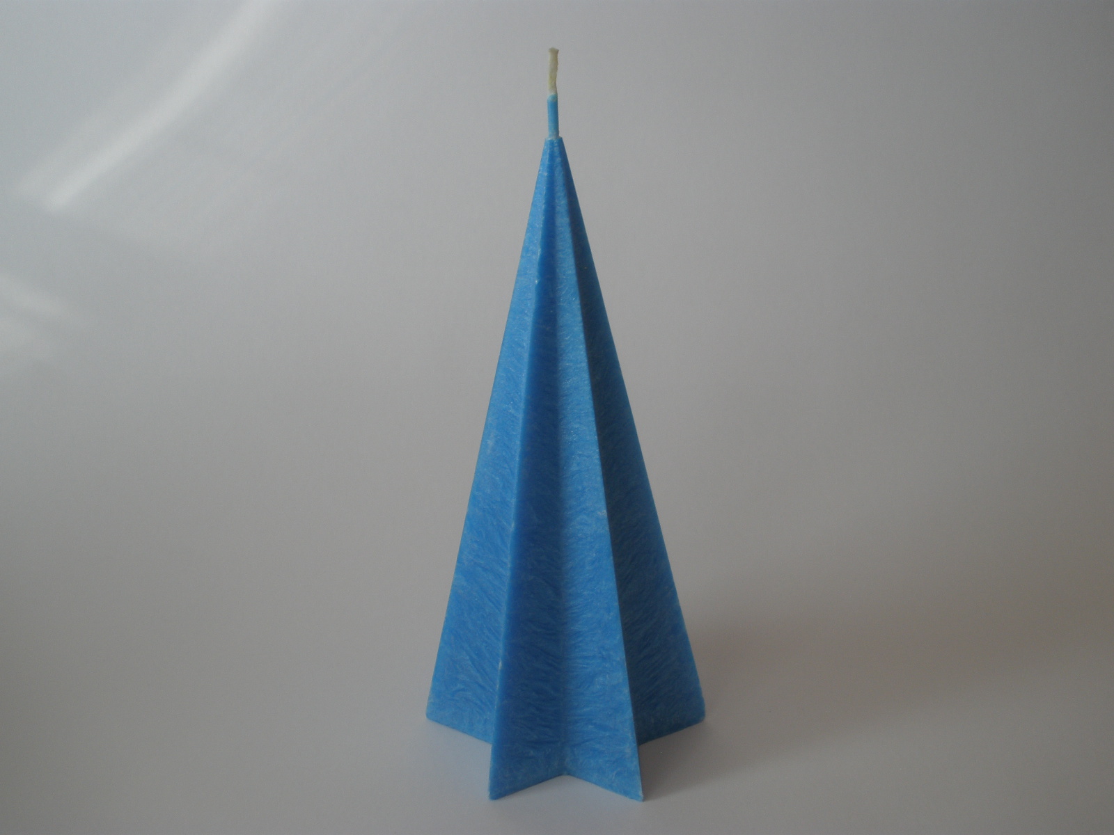 Svíčka, tvar hvězdicový jehlan, modrá