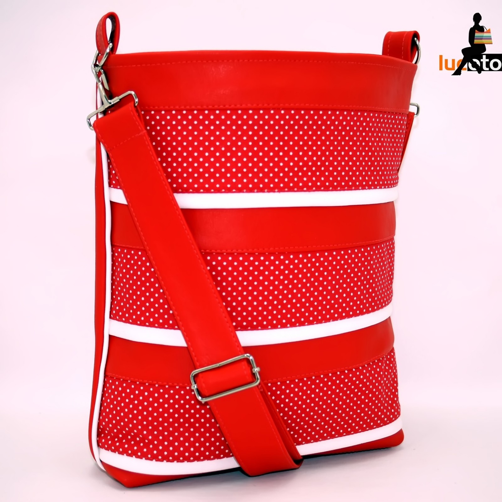 Sandra Point white red