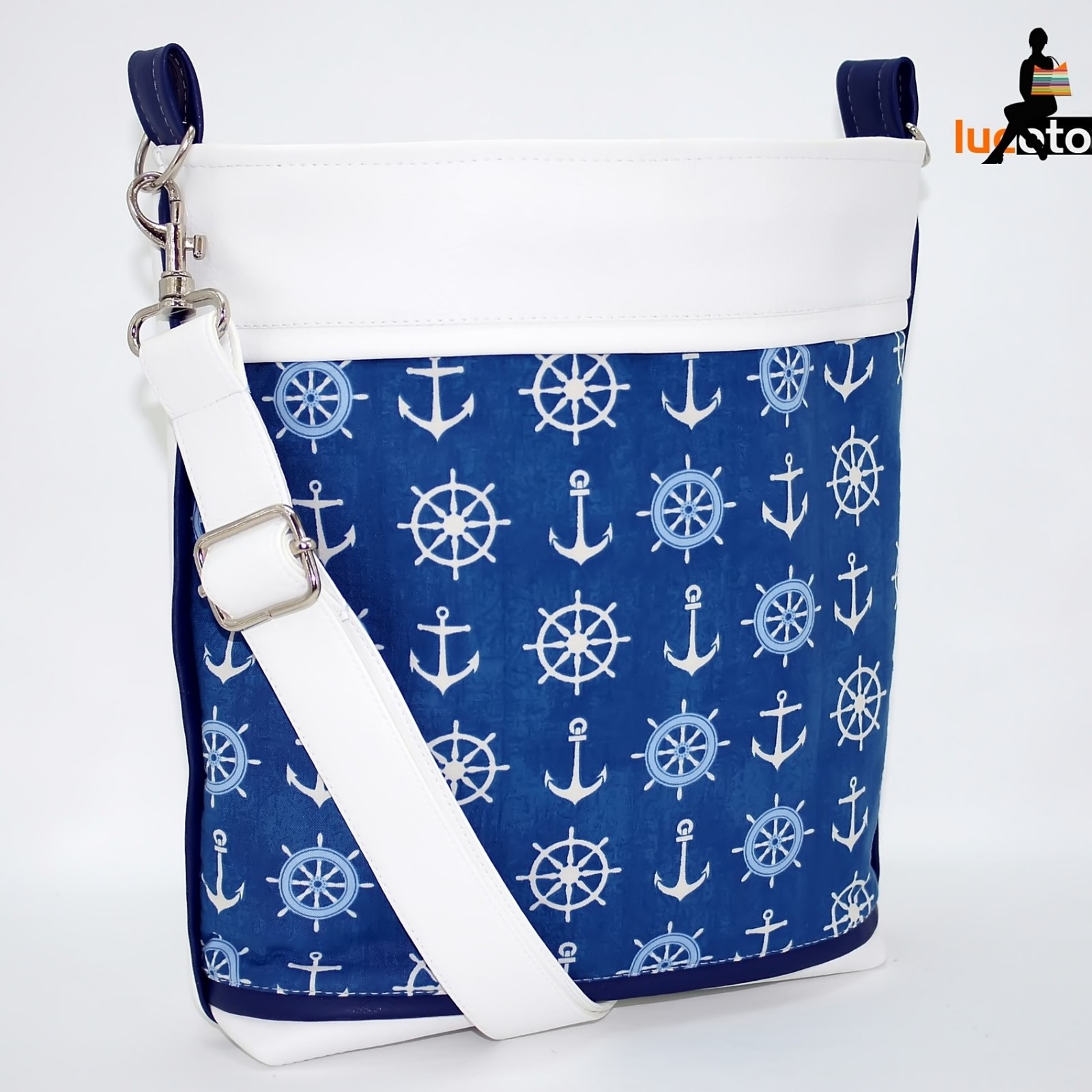 Sandra Anchor blue white