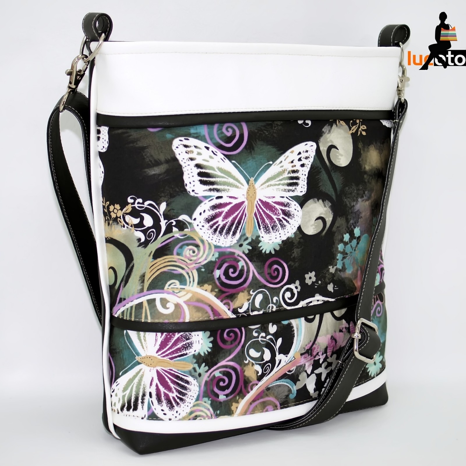 Sandra Butterfly white 3