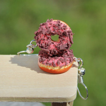 Růžové fimo donuty s čoko posypkou, visací