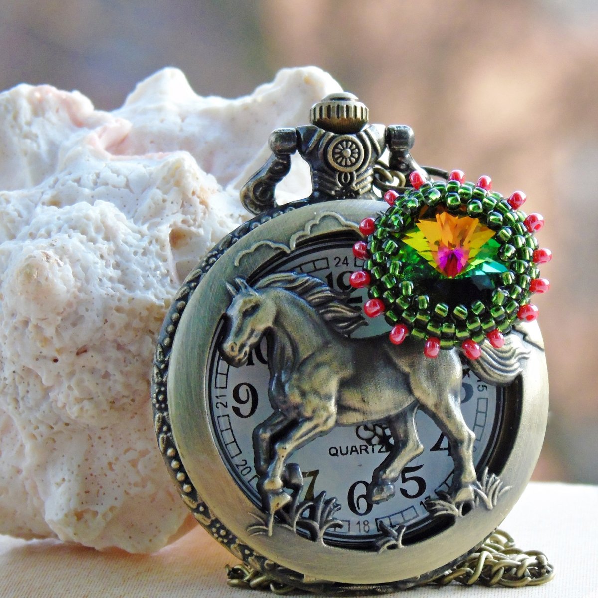 Hodinky s koníkem a swarovski Rivoli