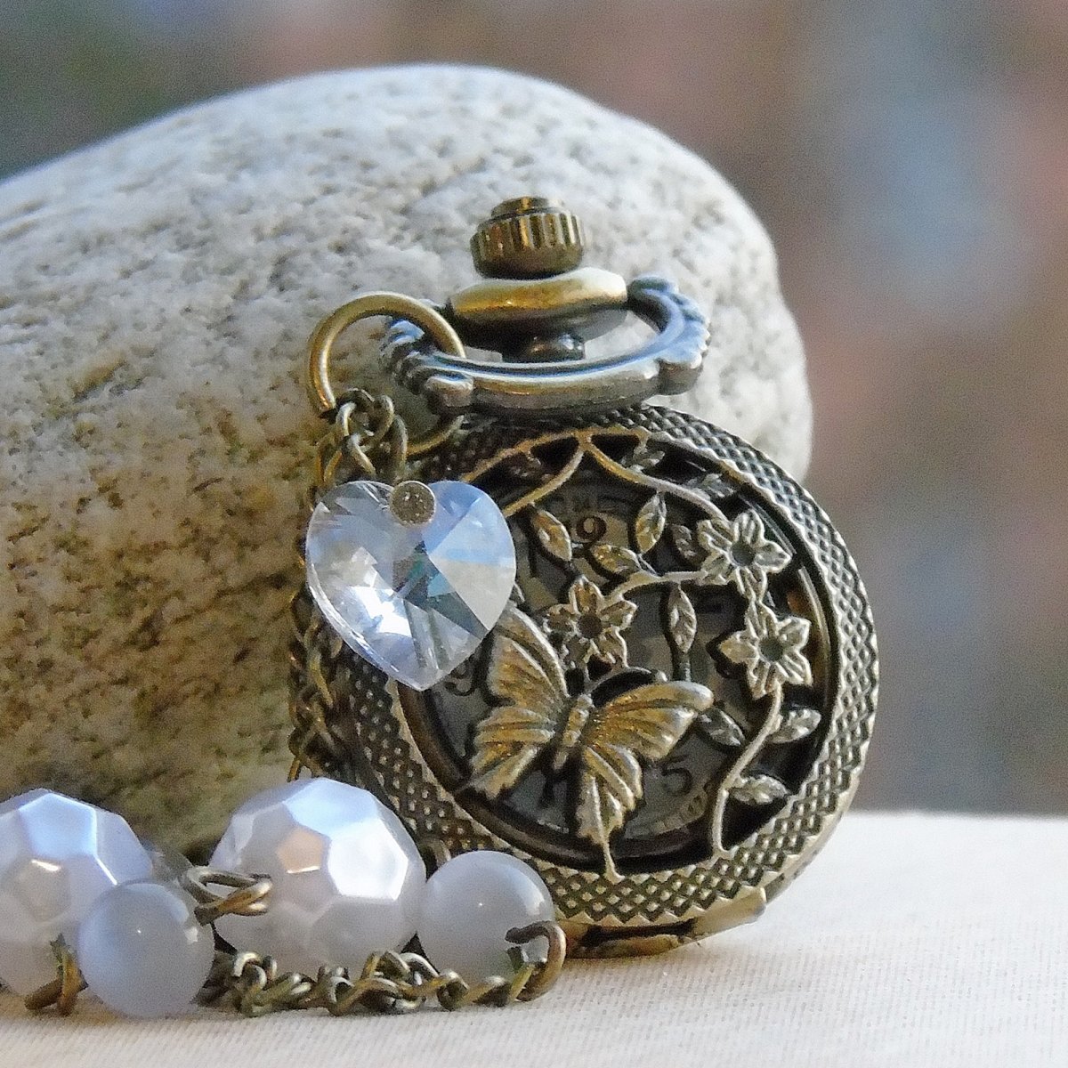 Hodinky se srdíčkem swarovski