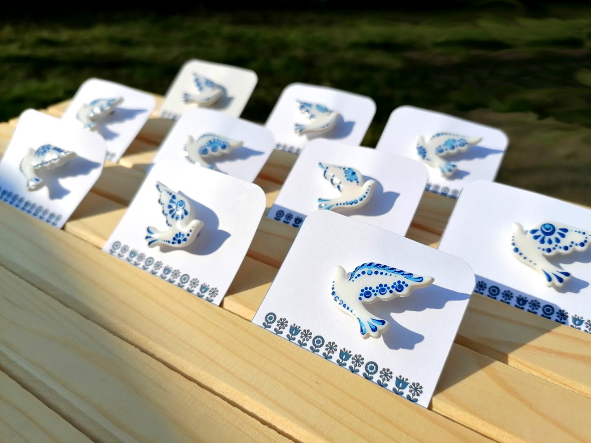 Holubičky folklorní brož