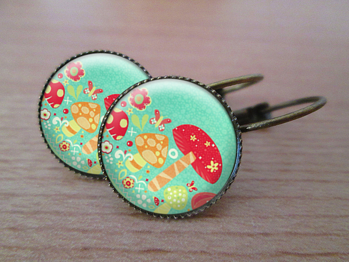 VINTAGE VISACÍ NÁUŠNICE - Houbařská sezóna