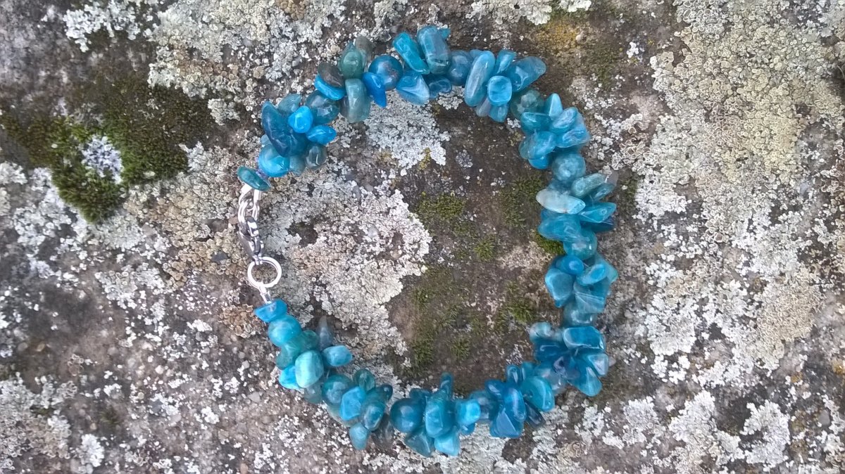 náramek: apatit  - hustý