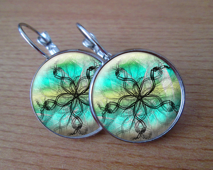 COOL VISACÍ NÁUŠNICE - Mentolový květ