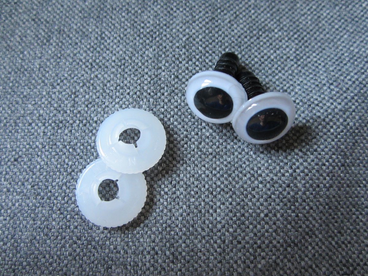 Bezpečnostní oči, bílá barva, 12mm 