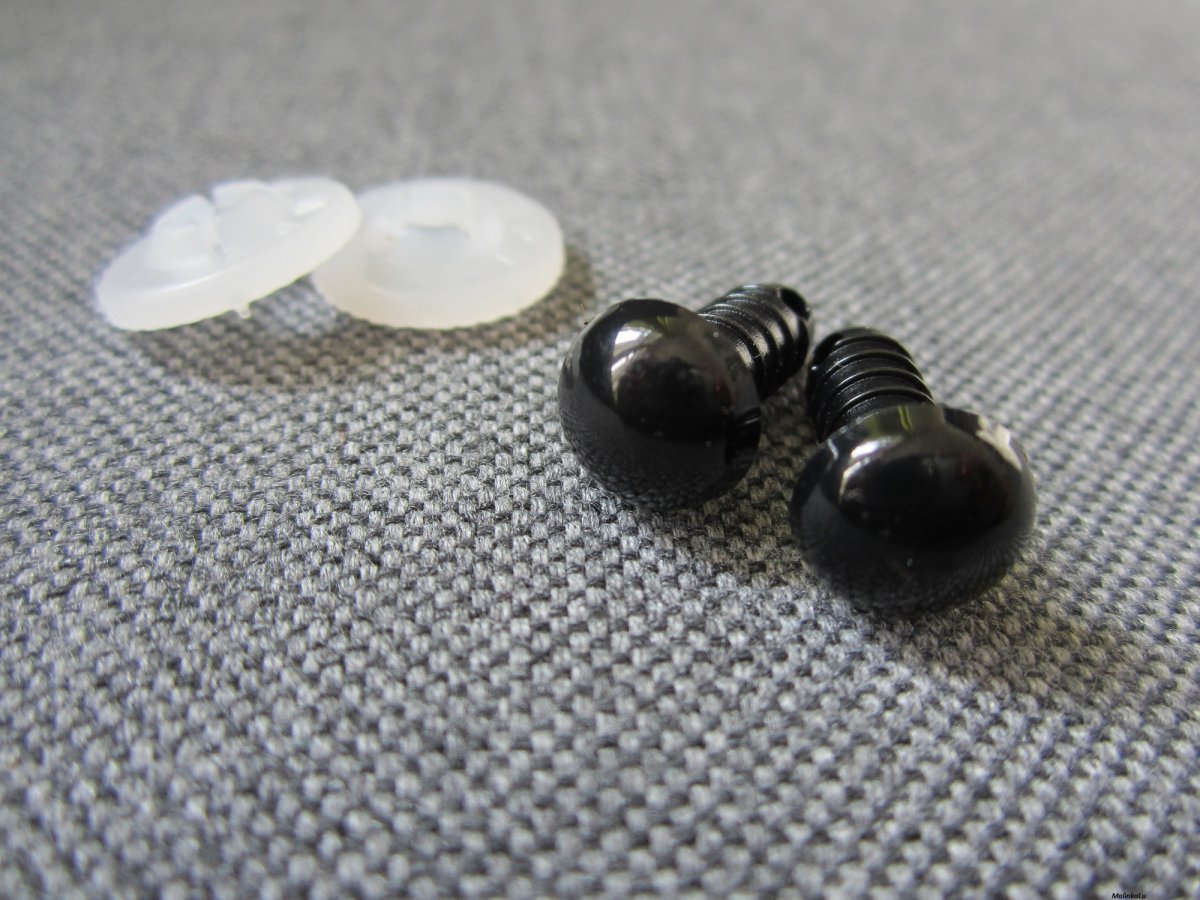 Bezpečnostní oči, černá barva, 9mm 