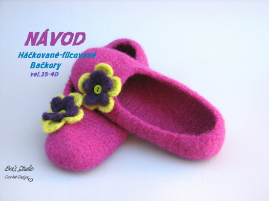NÁVOD NA HÁČKOVANÉ BAČKORY S KVĚTINOU, návod č.42