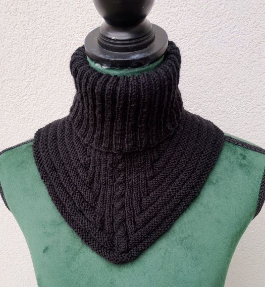 Rolák nebo nákrčník 