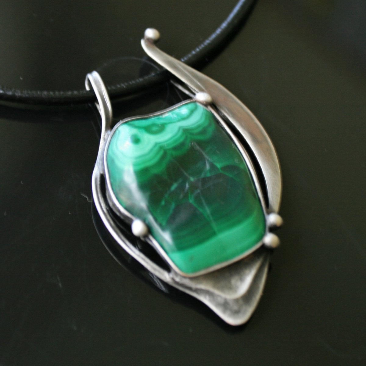 Hluboko v nitru - malachit